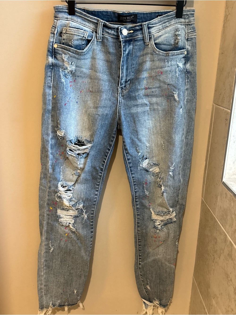 Judy Blue Light Wash Distressed Boyfriend Jeans with Paint Splatter
